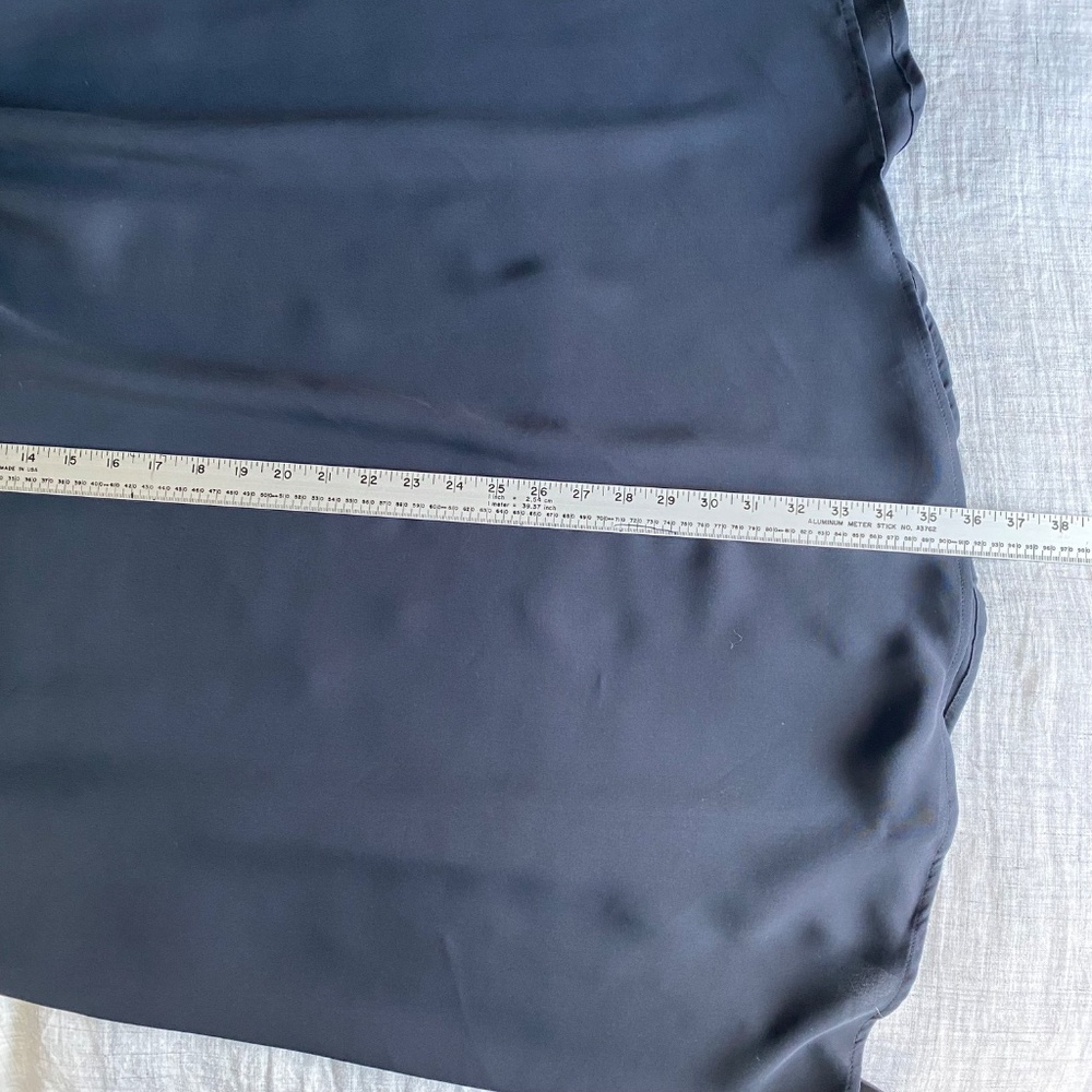 Banana Republic black silk crepe wrap maxi skirt Size 4 - Picture 13 of 15